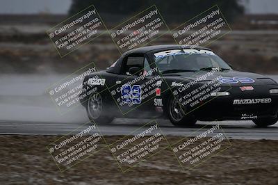media/Nov-15-2025-CalClub SCCA (Sat) [[7bfa5a7151]]/Race/Group 4/